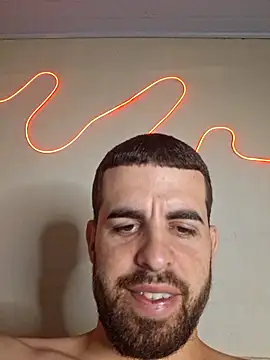 Cubanotatuado webcam