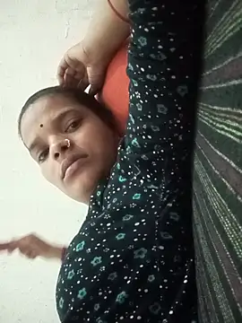Student_garl_1 webcam