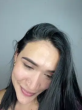 DaniRivers_ webcam