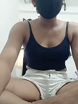 Nisha_o webcam