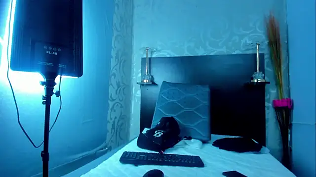 HaileySkinny webcam