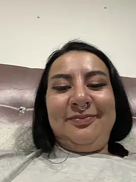 Abril_Luv webcam
