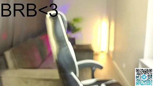 Leslie_Scott webcam