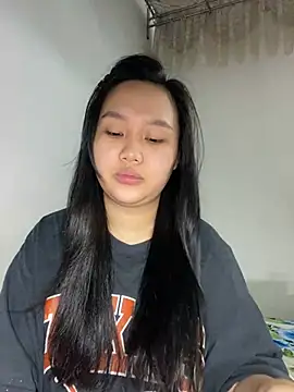 Almira6868 webcam