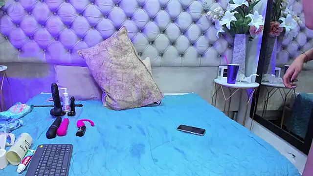 LezyTompson webcam