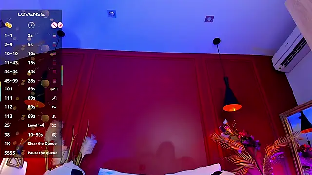 Mayzzie webcam