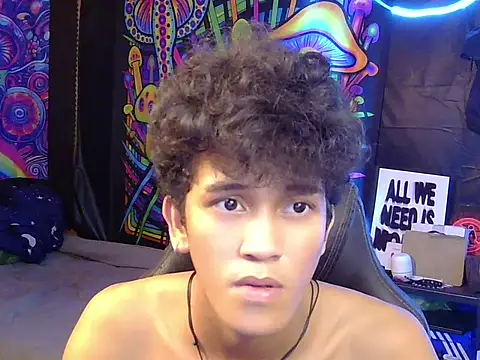 hugekenbigcock webcam