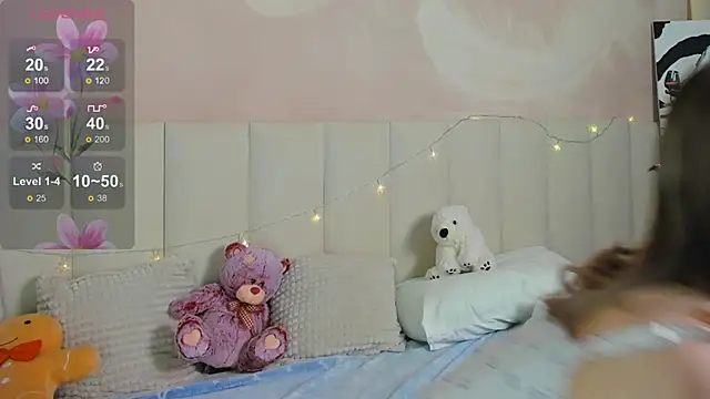 AdeleSilvy webcam