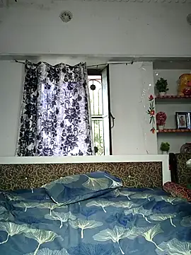 Funcouple0069 webcam