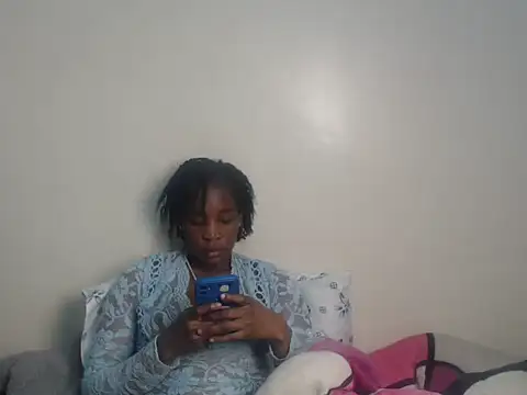 Prettypixxiee webcam