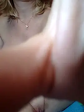 horny_milf__ webcam