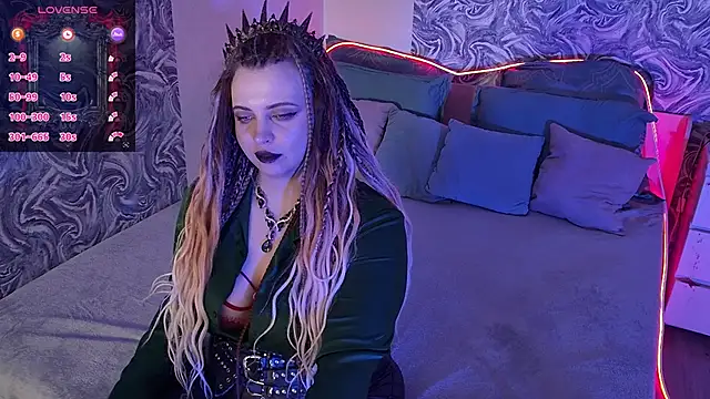 Miss_Maya_Mils webcam