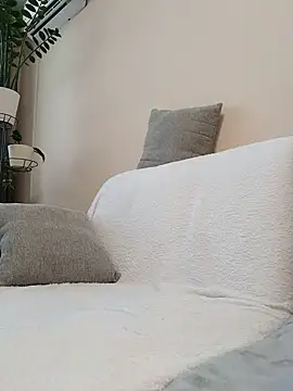 Liana_MilfHot webcam