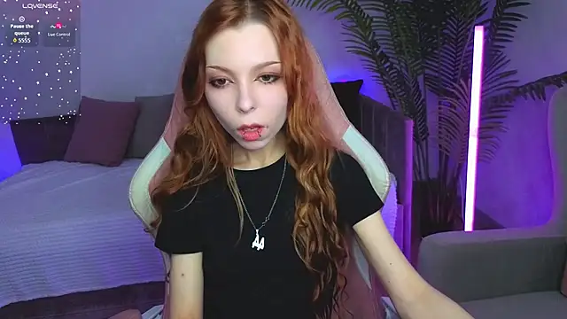 Star_Tarra webcam