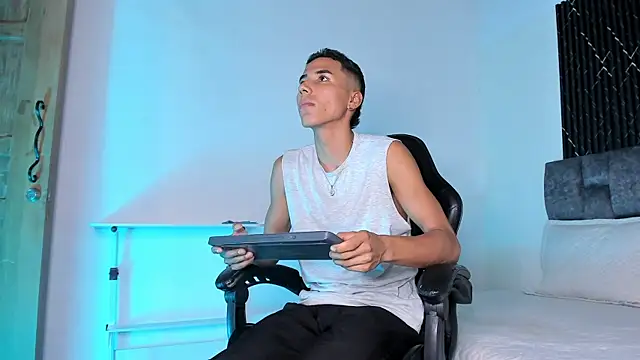 ThiagoSexy005 webcam