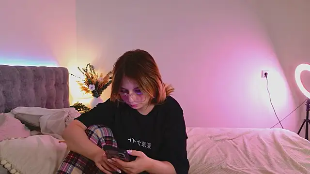 Coconut_Mia webcam