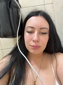 AdinaKan webcam