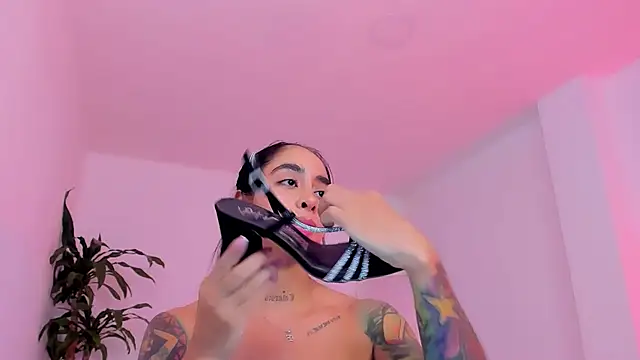 sophierooy22 webcam
