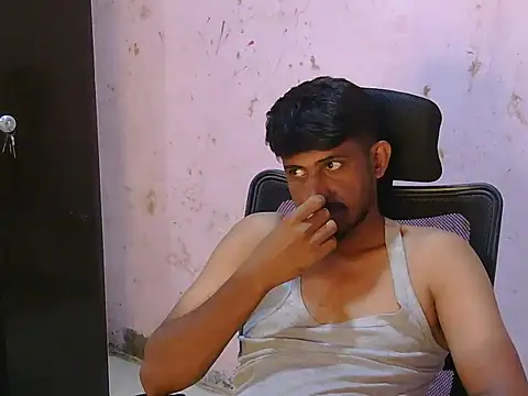 HotXKrish webcam