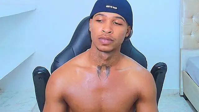 cassian_gold webcam