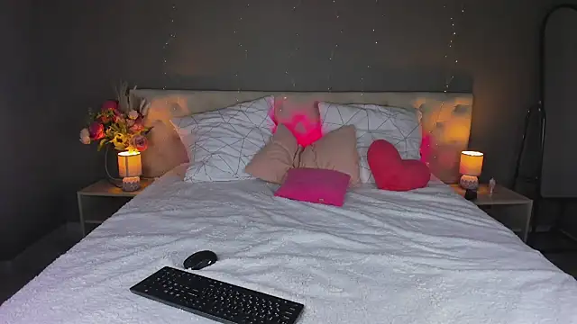 Nika_Blaze webcam