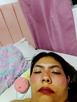 Izel_ webcam