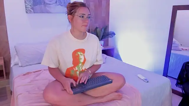 Vanessa_foxyy webcam