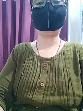 Aishwaryaa_69 webcam