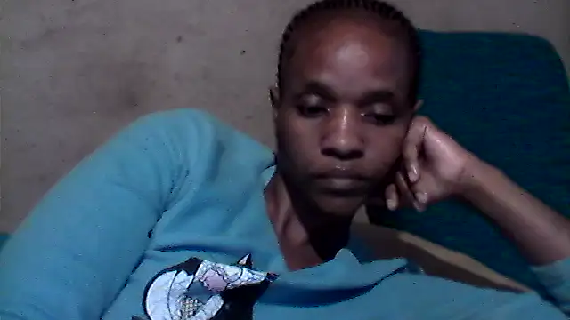 sexybigass31 webcam