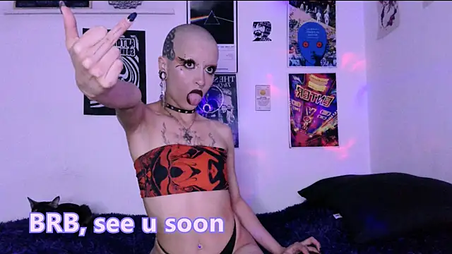 plutonbluemooon333 webcam