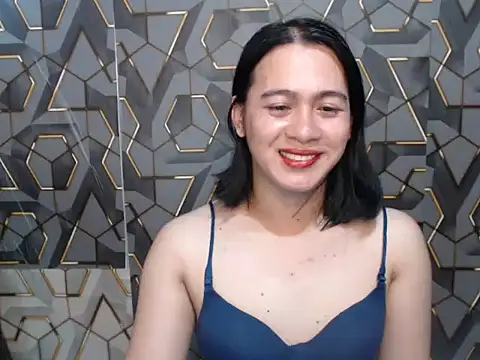 ur_asianpretty webcam