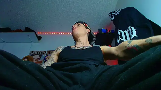 Anhony_Muscle webcam