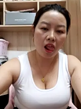 Jennie_dogy webcam