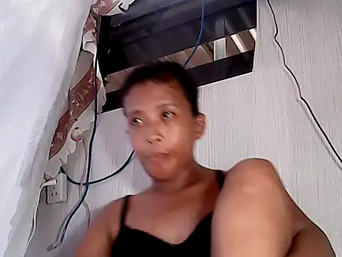 PinayGirl_28 webcam