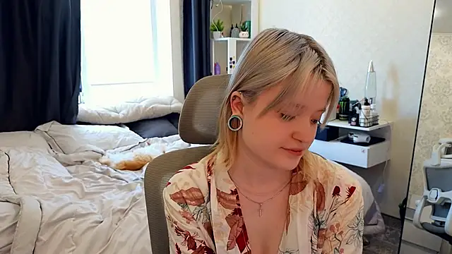 GlimmerGirl_ webcam