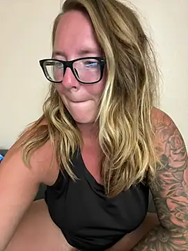 _ElizabethLove_