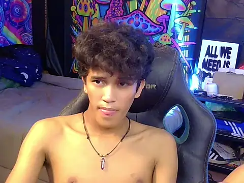 hugekenbigcock live sex cam