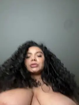 Curlyierr webcam