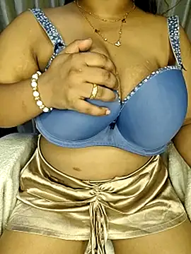 Curvy_Pooja webcam
