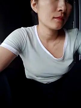 Asami_6868 webcam
