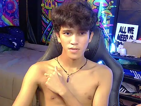 hugekenbigcock webcam