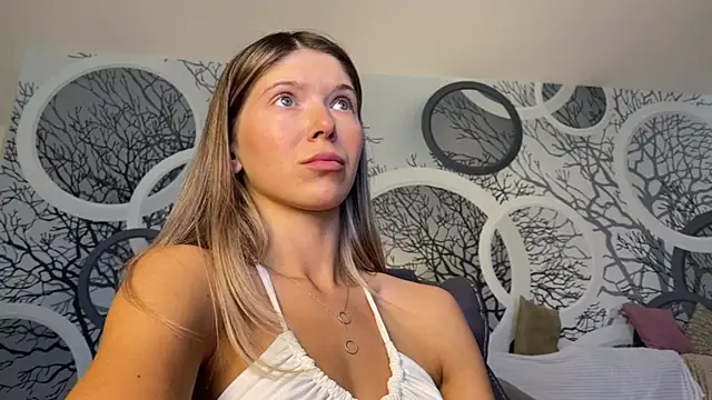 viviann_evans webcam