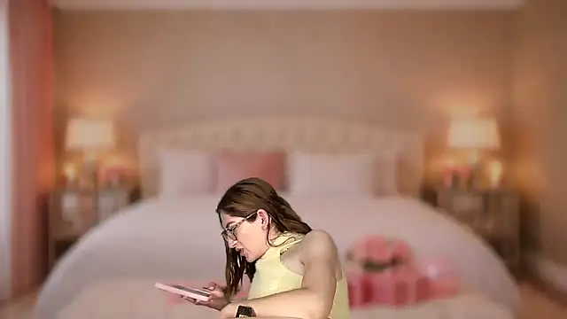 rousseblossom live sex cam