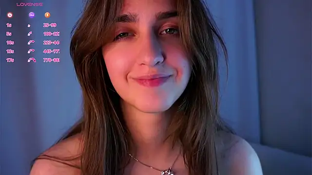 ClarineCasebolt webcam