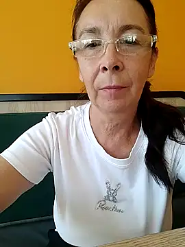 Celine_Faer1 webcam