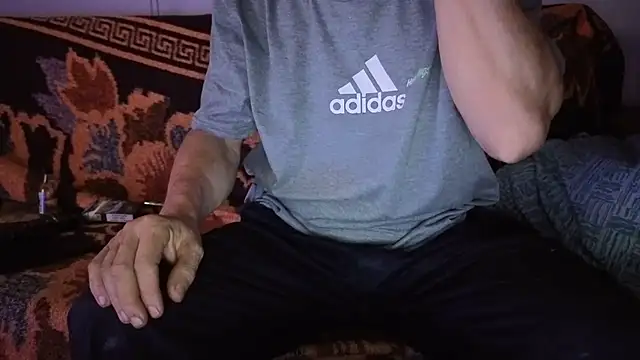 loverboyxxx69 webcam
