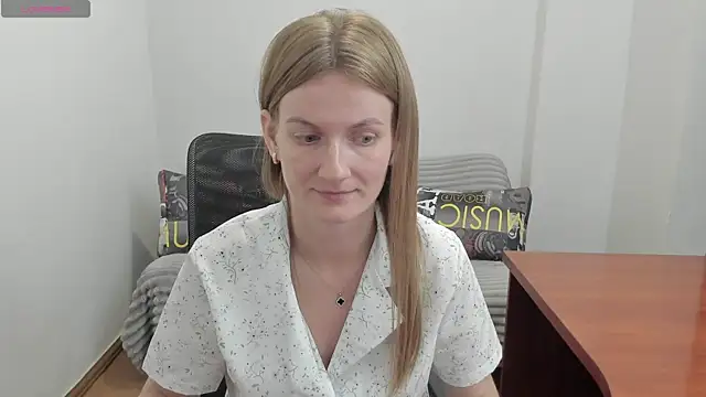 Alisha_Skyes webcam