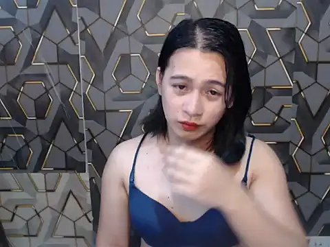 ur_asianpretty webcam
