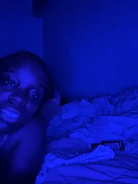 ChocolateBuns101 webcam