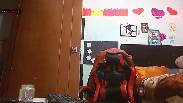 Saray_extrovert_ webcam